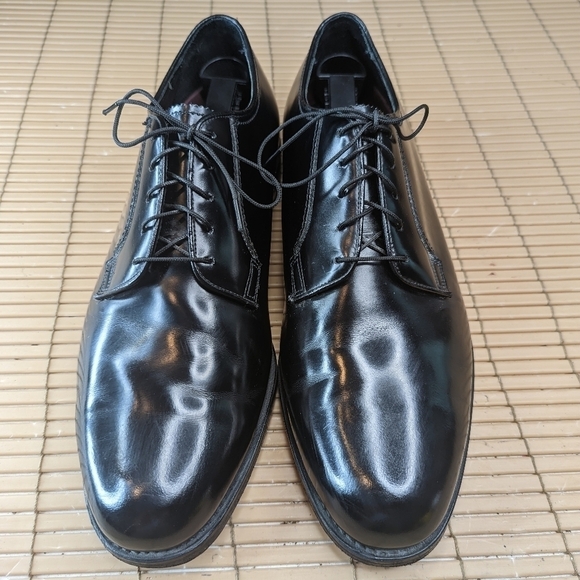Florsheim Mens Midtown Plain Toe Oxford Black Leather Size 11EEE.   Great Condit - Picture 2 of 11